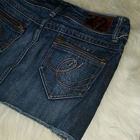 Express Denim Miniskirt - Picture 5 of 7
